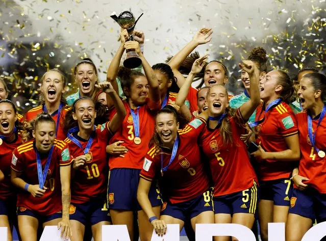 Spain Captain Ana Tejada celebrates with the trophy as they become champions of the FIFA U-20 Women's World Cup Costa Rica 2022 after winning the final match against Japan at Estadio Nacional de Costa Rica on August 28, 2022 in San Jose, Costa Rica. (Photo by Mayela Lopez/Reuters)