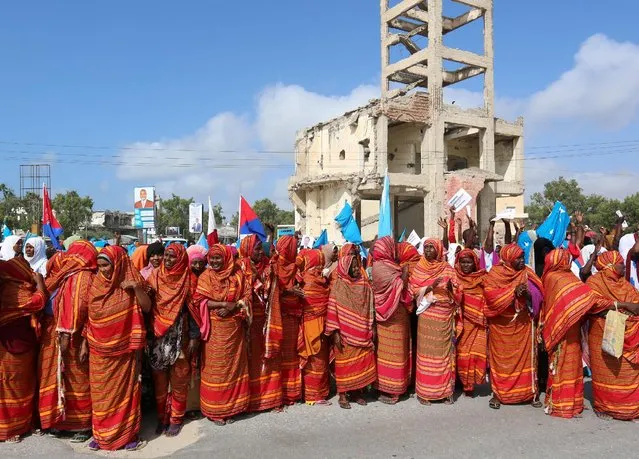 Somali women shout slogans during a demonstration against the maritime border dispute with Kenya on the rights for exploration and collecting revenue from oil discoveries in Mogadishu, Somalia September 21, 2016. (Photo by Feisal Omar/Reuters)