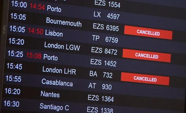 Flights from Britain are announced cancelled at Cointrin airport, the day the Swiss government imposed a 10 days quarantine for travellers who have entered from Britain in Geneva, Switzerland, December 21, 2020. (Photo by Denis Balibouse/Reuters)