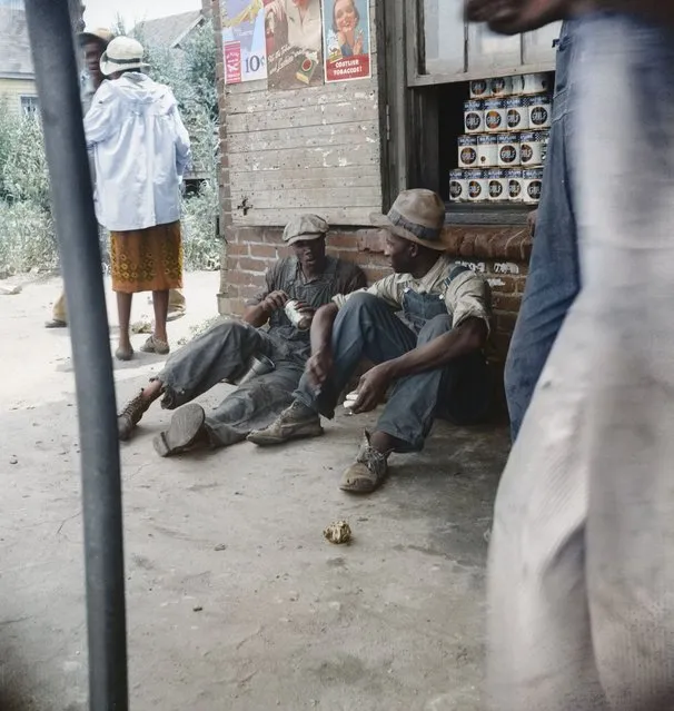 2 guys having lunch, c.1935.