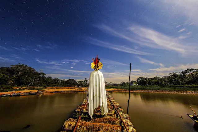 Tanawy Xucuru Cariri in the So Francisco river, state of Alagoas, Brazil on July 28, 2015 .(Photo by Ricardo Stuckert/Caters News Agency)