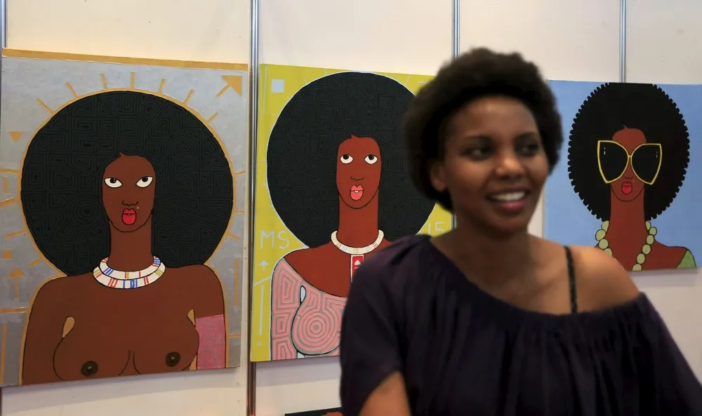 The Day in Photos – November 15, 2015