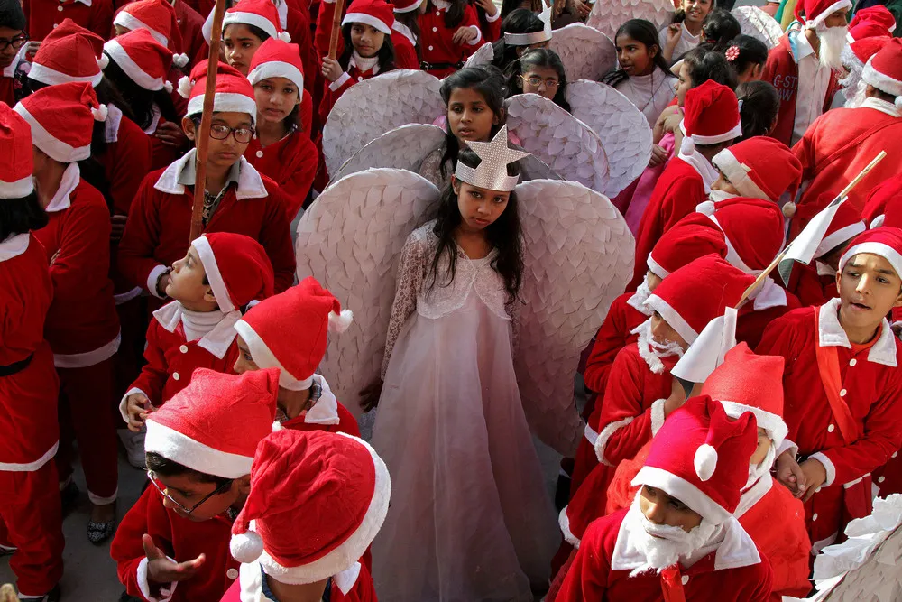 The Day in Photos – December 15, 2015