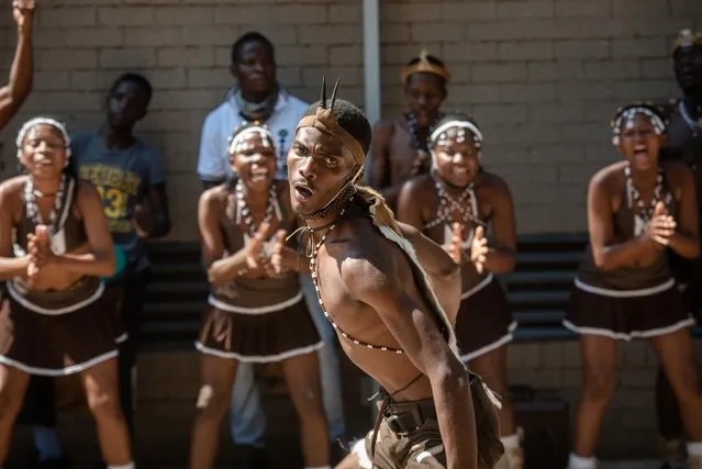 Amandebele a group of protestors from KwaMhlanga dance outside the SABC offices in Pretoria, 14 April 2021. They demand the radio station Ikwekwezi FM be moved to their homelands and not to Johannesburg as is currently intended. (Photo by Jacques Nelles)