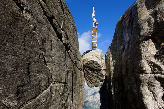 Eskil Ronningsbakken By Extreme Balancing Acts