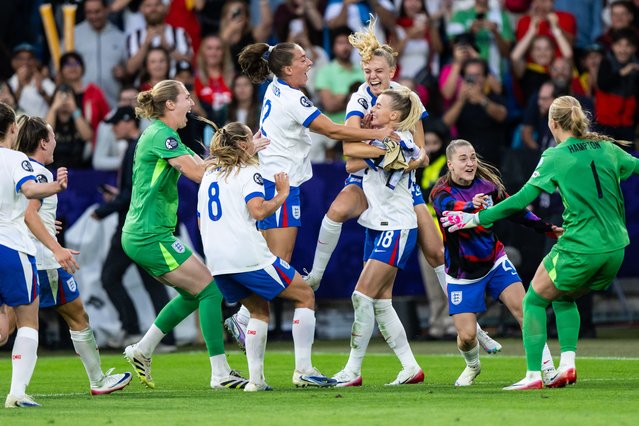 Chloe Kelly of England celebrates the victory with her team after scoring the final penalty after the UEFA Women's EURO 2025 Final match between England and Spain at St. Jakob-Park on July 27, 2025 in Basel, Switzerland. (Photo by Markus Gilliar – GES Sportfoto/Getty Images)