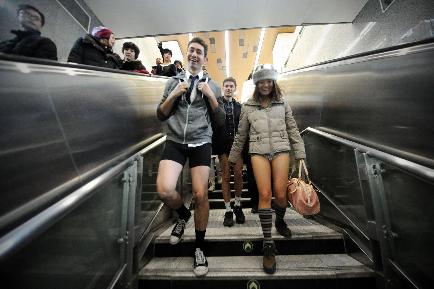 Год без штанов. No Pants Subway Ride 2014. Global no Pants Subway Ride. No Pants Subway Ride.