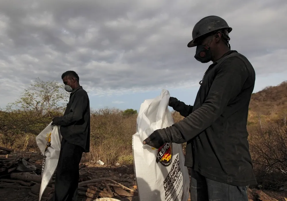 Charcoal Burners, La Campanera Village, Nicaragua