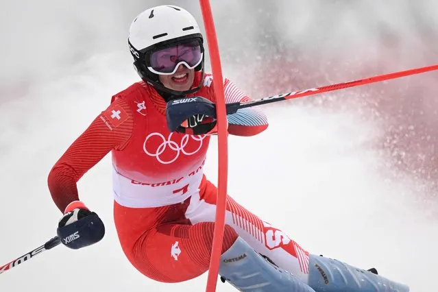 Switzerland's Michelle Gisin competes in the women’s alpine combined slalom event during the Beijing 2022 Winter Olympic Games at the Yanqing National Alpine Skiing Centre in Yanqing on February 17, 2022. (Photo by Fabrice Coffrini/AFP Photo)