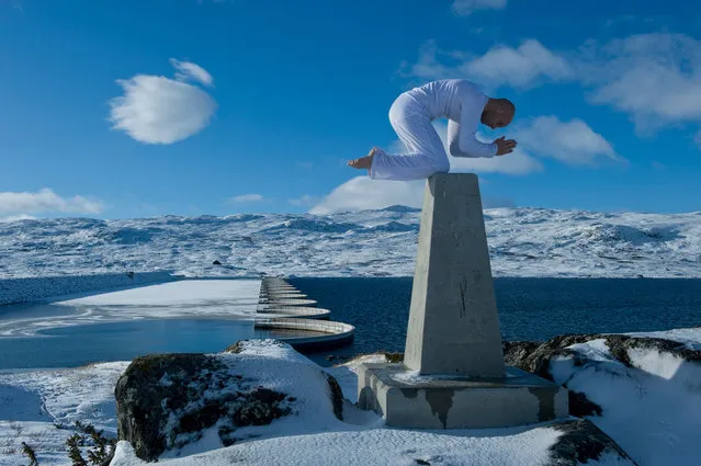 Eskil Ronningsbakken By Extreme Balancing Acts