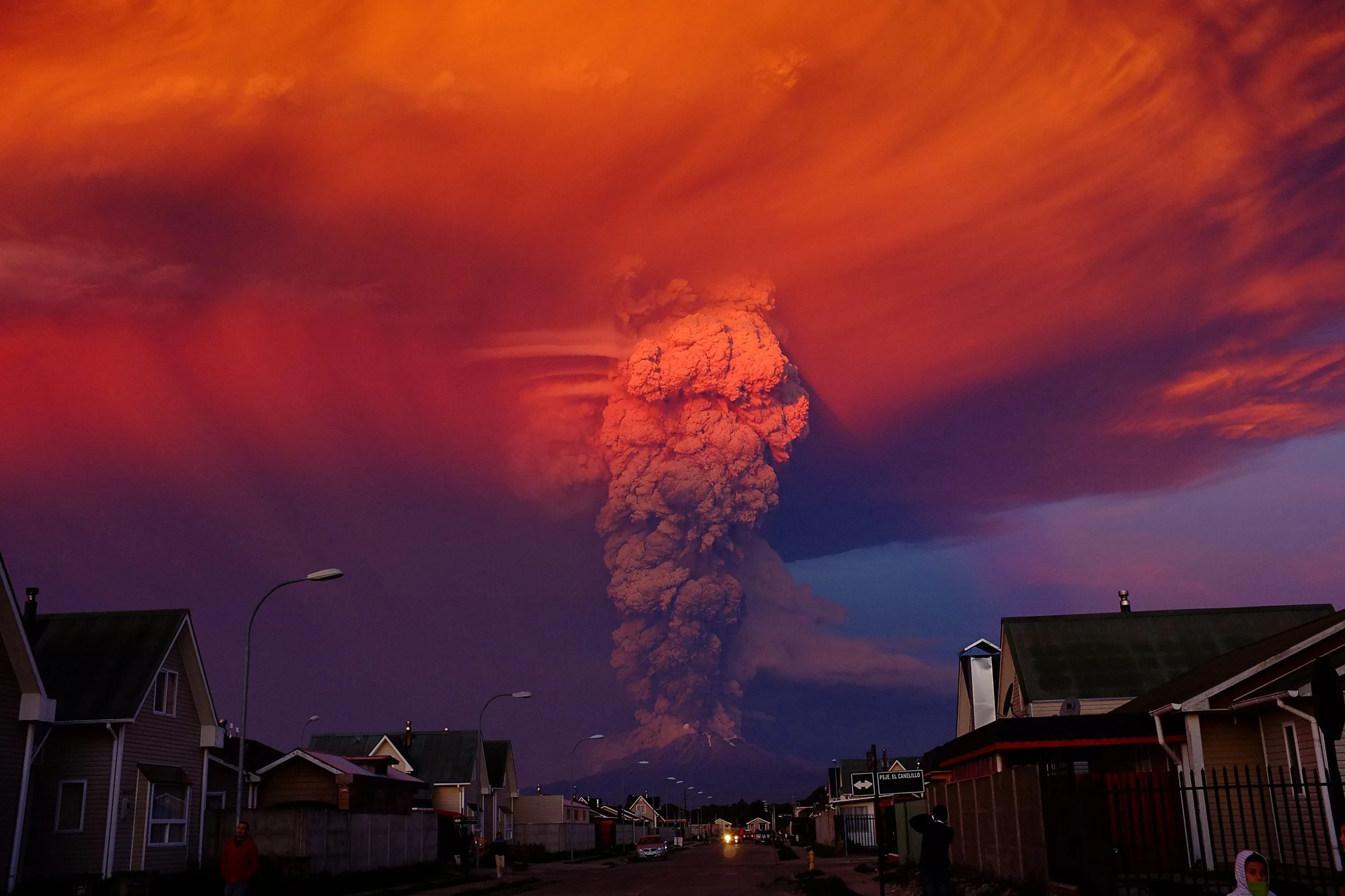 Социальные катаклизмы. Вулкан Кальбуко. Кальбуко Чили. Кальбуко Чили 2015. Извержение вулкана Кальбуко.