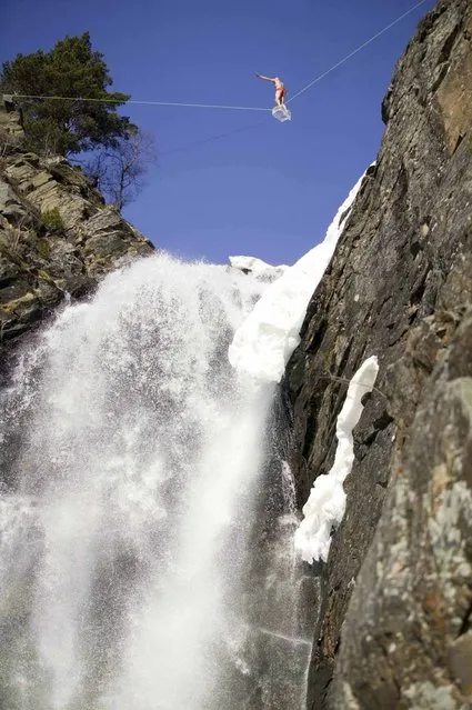 Eskil Ronningsbakken By Extreme Balancing Acts