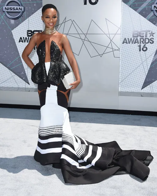 Nandi Mngoma arrives at the BET Awards at the Microsoft Theater on Sunday, June 26, 2016, in Los Angeles. (Photo by Jordan Strauss/Invision/AP Photo)