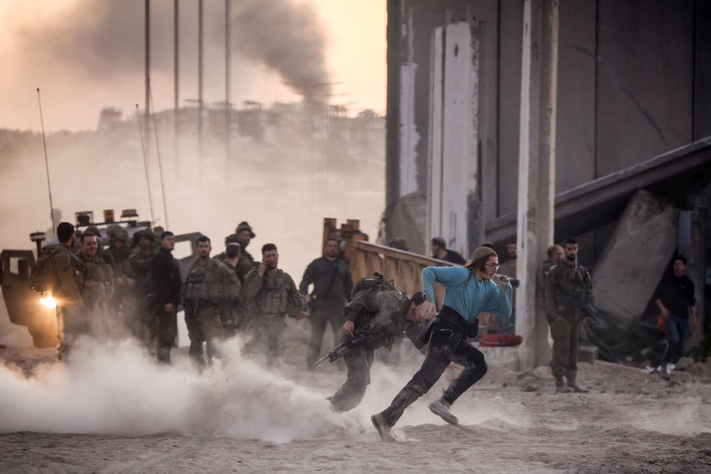 Pictures of the Year 2024, Part 031/240