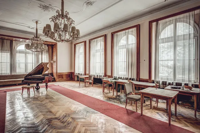 Inside a hotel in Austria. (Photo by Thomas Windisch/Caters News)