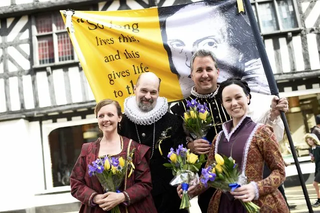 Performers from teh Kentucky Shakespeare Company in costume take part in  celebrations to mark the 400th anniversary of the William Shakespeare's death in the city of his birth, Stratford-Upon-Avon, Britain, April 23, 2016. (Photo by Dylan Martinez/Reuters)