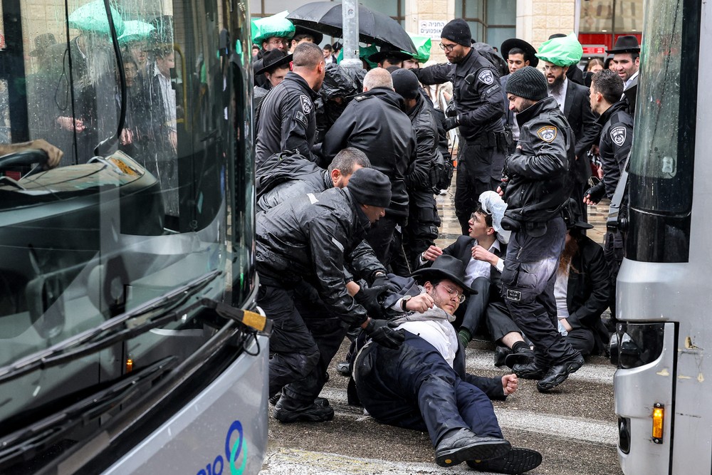 Pictures of the Year 2024, Part 054/240