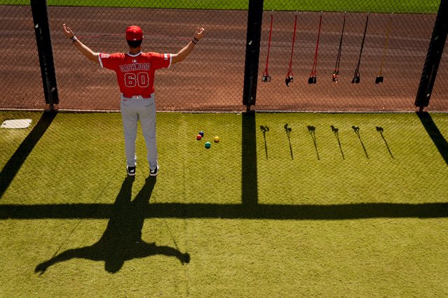 Los Angeles Angels relief pitcher Jack Dashwood warms up in the bullpen before a spring training baseball game against the San Diego Padres, Tuesday, February 25, 2025, in Peoria, Ariz. (Photo by Lindsey Wasson/AP Photo)