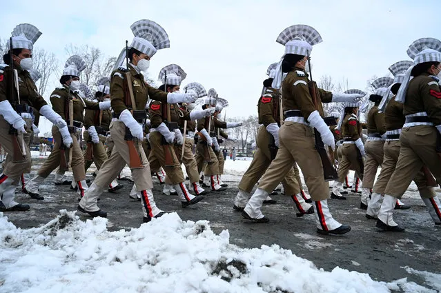 Jammu and Kashmir Armed Police (JKAP) take part in a ceremony to celebrate the Republic Day at a stadium in Srinagar on January 26, 2021. (Photo by Tauseef Mustafa/AFP Photo)