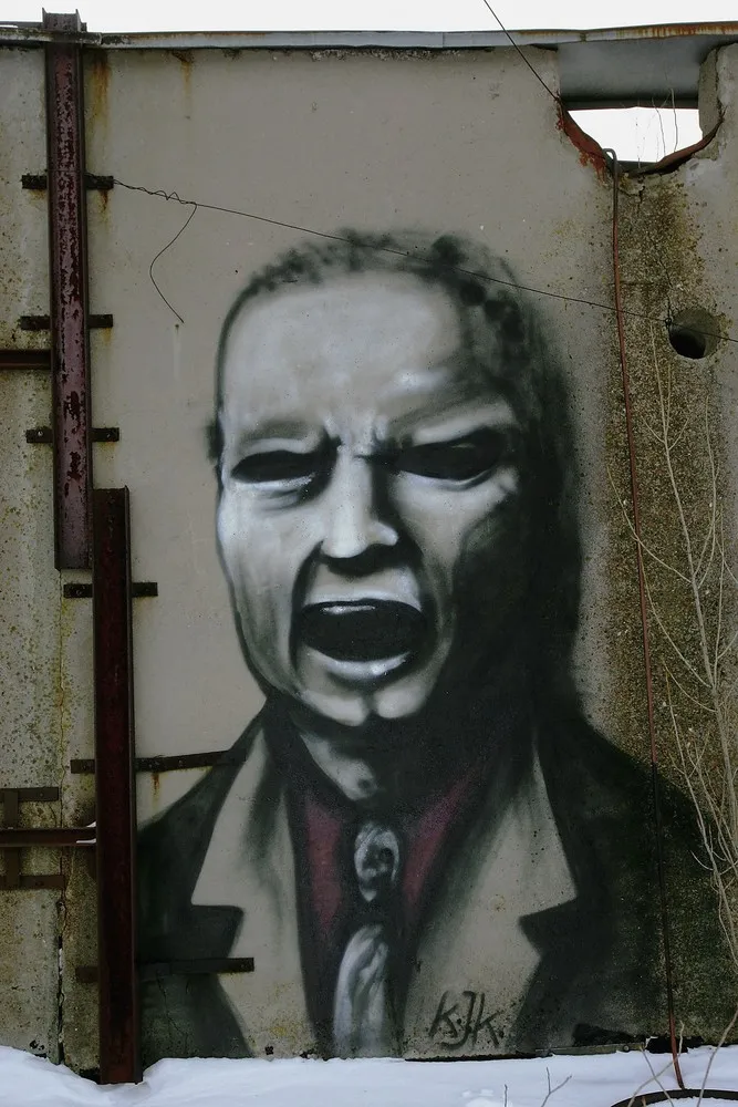 Chernobyl’s Graffiti: Art in the Ghost Town