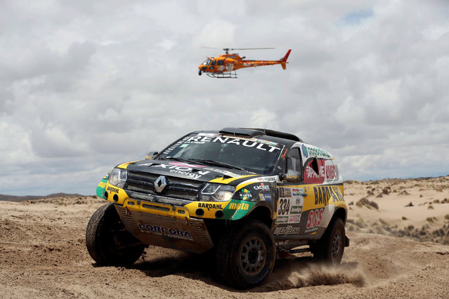 2017 Paraguay-Bolivia-Argentina Dakar rally, 39th Dakar Edition, Seventh stage from Oruro to Uyuni, Bolivia on January 9, 2017. Facundo Ardusso and co-pilot Scicolone Gerardo, both of Argentina, drive their Renault. (Photo by Martin Mejia/Reuters)