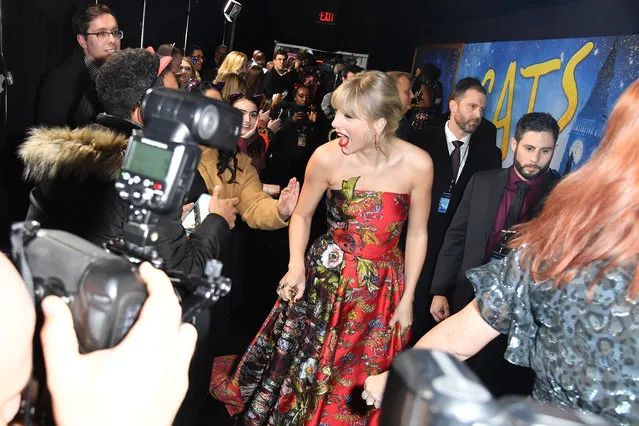 US singer Taylor Swift arrives for Universal Pictures' world premiere of “Cats” at Alice Tully Hall on December 16, 2019 in New York City. (Photo by Angela Weiss/AFP)