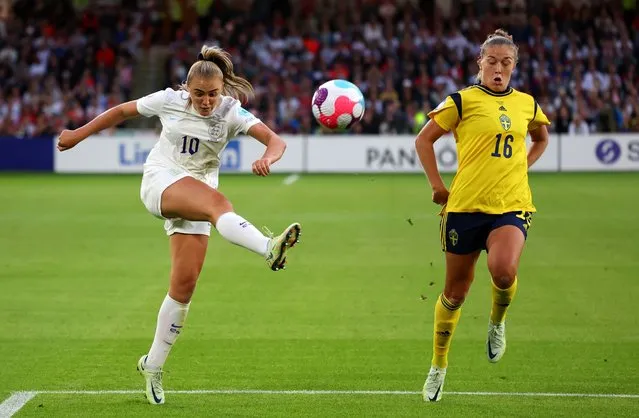 Georgia Stanway of England in action with Filippa Angeldal of Sweden during the UEFA Women's Euro England 2022 Semi Final match between England and Sweden/Belgium at Bramall Lane on July 26, 2022 in Sheffield, United Kingdom. (Photo by Marc Atkins/Getty Images)