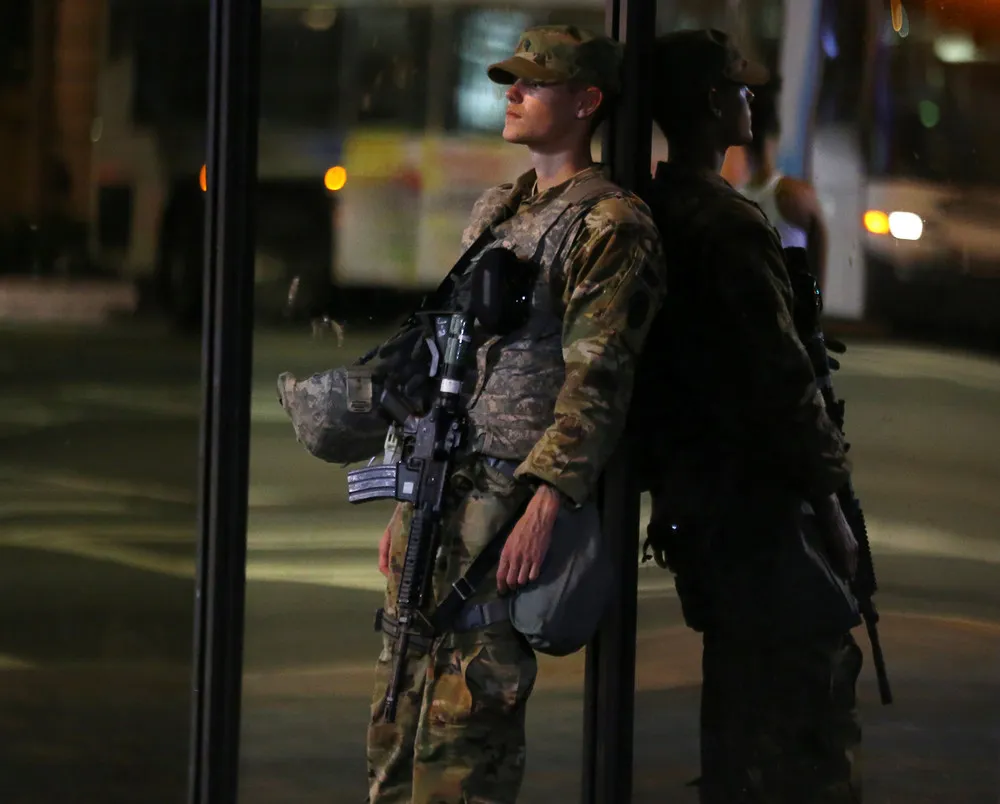 The Day in Photos – September 27, 2016, Part 1/2