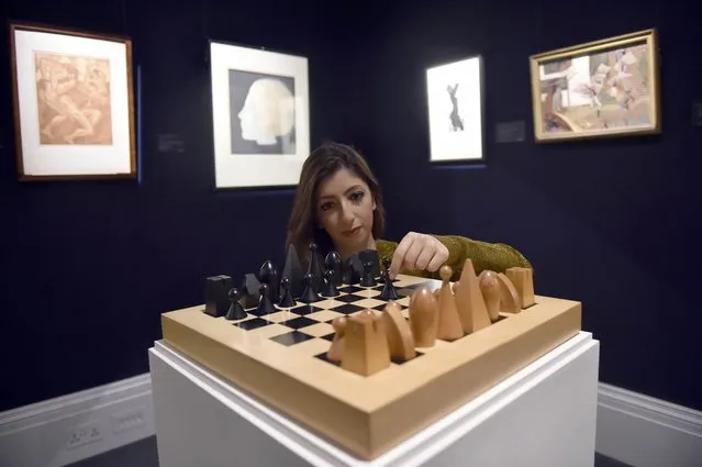 “Chess Set”, by man Ray, with an estimate of 20,000 GBP - 30,000 GBP, part of British pop star Bowie's art collection, is exhibited in a press view at Sotheby's auction house, in central London, Britain November 1, 2016. (Photo by Hannah McKay/Reuters)