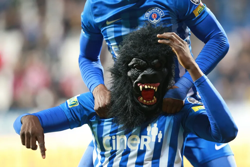 The Day in Photos – November 27, 2018