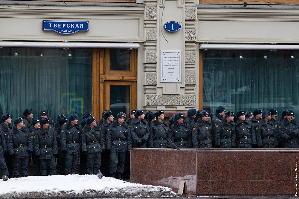 Russians Go to the Polls in Presidential Election and the Kremlin Prepares for Protests