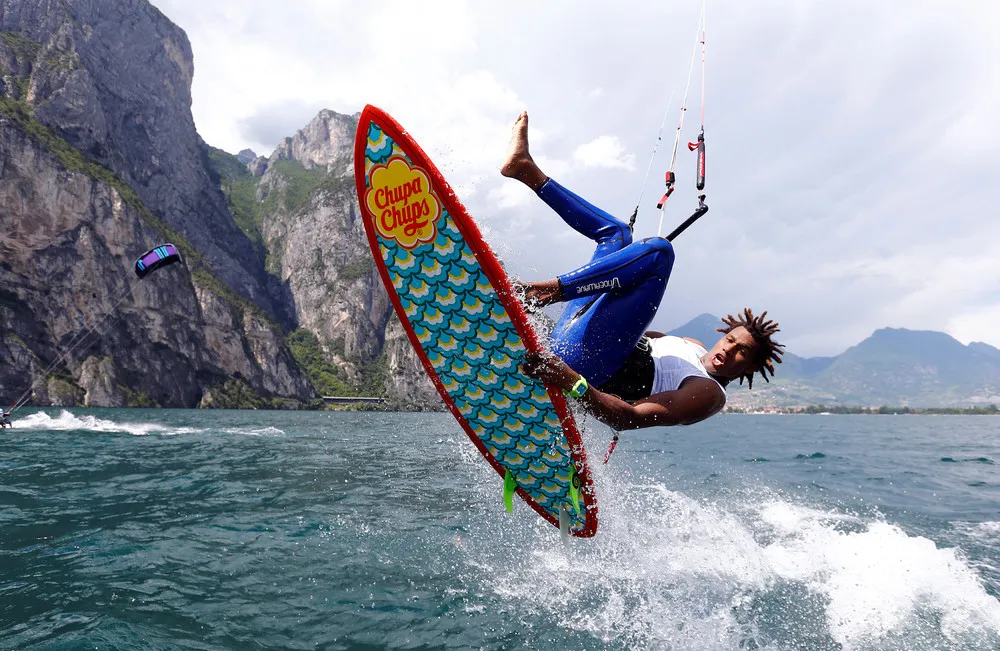 The Day in Photos – June 19, 2016