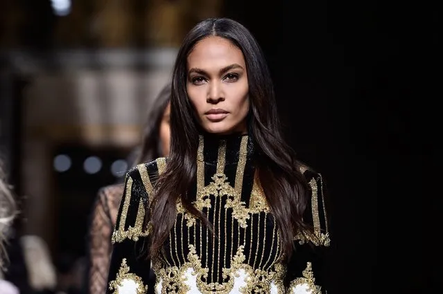 A model walks the runway during the Balmain show as part of the Paris Fashion Week Womenswear Fall/Winter 2016/2017 on March 3, 2016 in Paris, France. (Photo by Pascal Le Segretain/Getty Images)