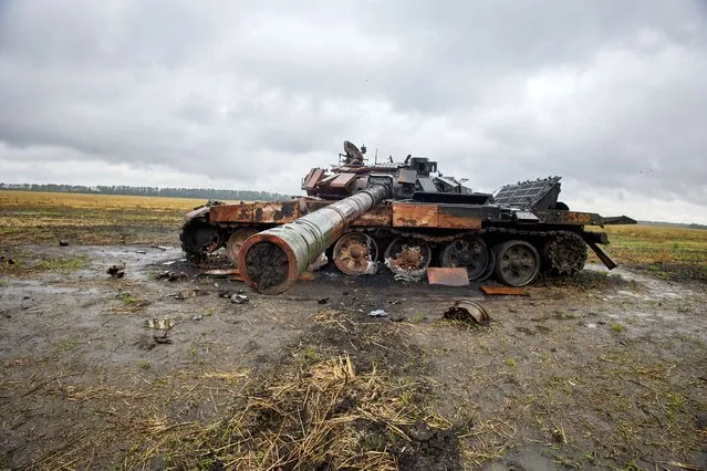 A heavily damaged Russian tank in the Kupiansk Raion district, Kharkiv Oblast, 23 September 2022, where a recent counter-offensive by Ukrainian forces led to the withdrawal of Russian troops who occupied the area. Kharkiv and surrounding areas have been the target of heavy shelling since February 2022, when Russian troops entered Ukraine starting a conflict that has provoked destruction and a humanitarian crisis. (Photo by Sergey Kozlov/EPA/EFE)