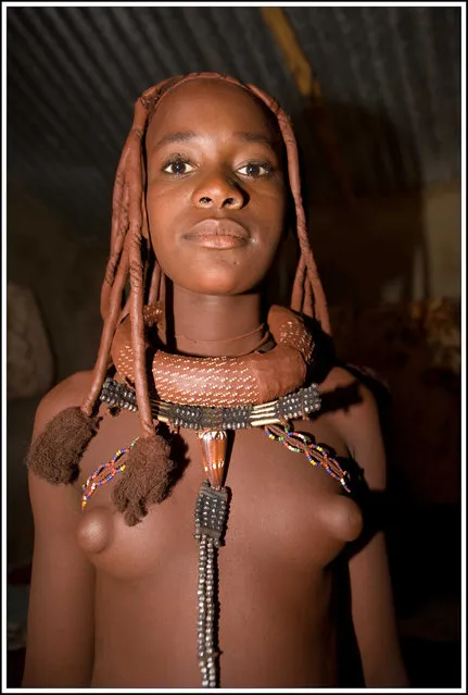 Himba Beauty Girl. Photo by Alessandro Ravizza