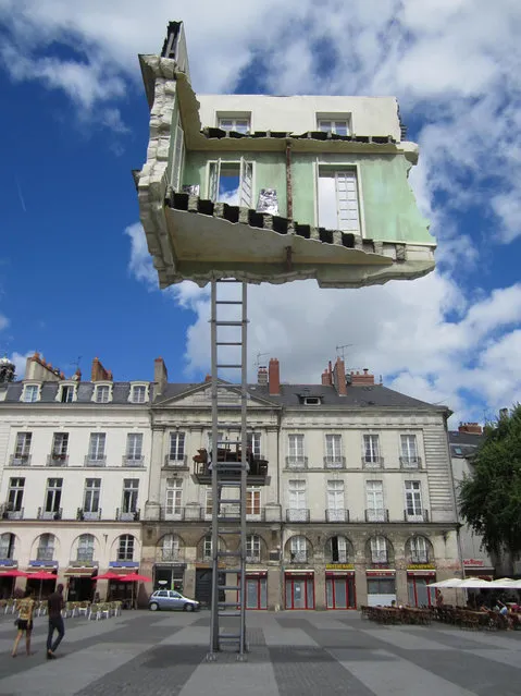 Surreal Floating Room Sculptures By Leandro Erlich