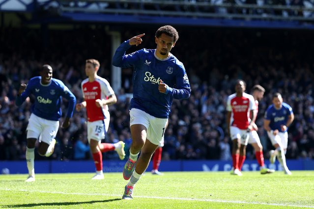 Iliman Ndiaye of Everton celebrates scoring his team's first goal from the penalty spot during the Premier League match between Everton FC and Arsenal FC at Goodison Park on April 05, 2025 in Liverpool, England. (Photo by Carl Recine/Getty Images)
