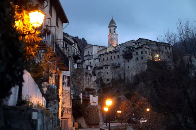 A general view shows the medieval mountain village of Luceram as part of Christmas holiday season, France, December 15, 2016. (Photo by Eric Gaillard/Reuters)