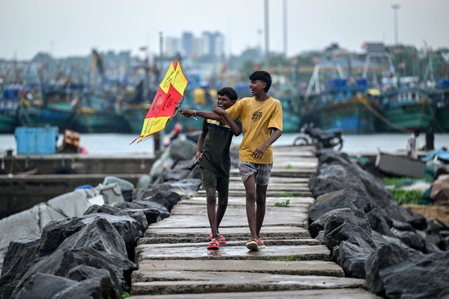 Kasimedu fishing harbour in the rain before Cyclone Montha’s landfall in Chennai, India on October 28, 2025. (Photo by Riya Mariyam R./Reuters)
