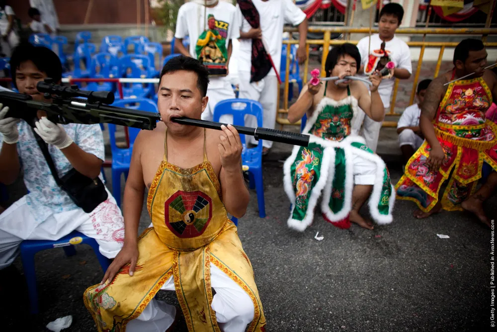 Devotees Mutilate Themselves At Phuket Vegetarian Festival
