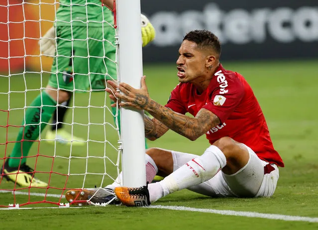 Paolo Guerrero of Brazil's Internacional reacts after missing an opportunity to score during a Copa Libertadores soccer match against Chile's Palestino in Porto Alegre, Brazil, Tuesday, April 9, 2019. (Photo by Diego Vara/Reuters)