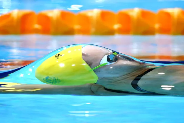 Belinda Hocking of Australia competes in the Women's 100m Backstroke Heat 2 at Tollcross International Swimming Centre during day two of the Glasgow 2014 Commonwealth Games on July 25, 2014 in Glasgow, Scotland. (Photo by Quinn Rooney/Getty Images)