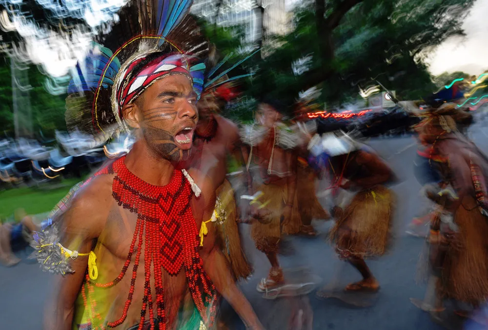 The Day in Photos – April 28, 2018