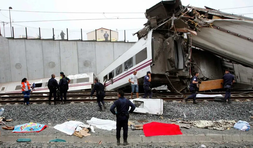 Spanish Train in Fatal Derailment Near Santiago de Compostela