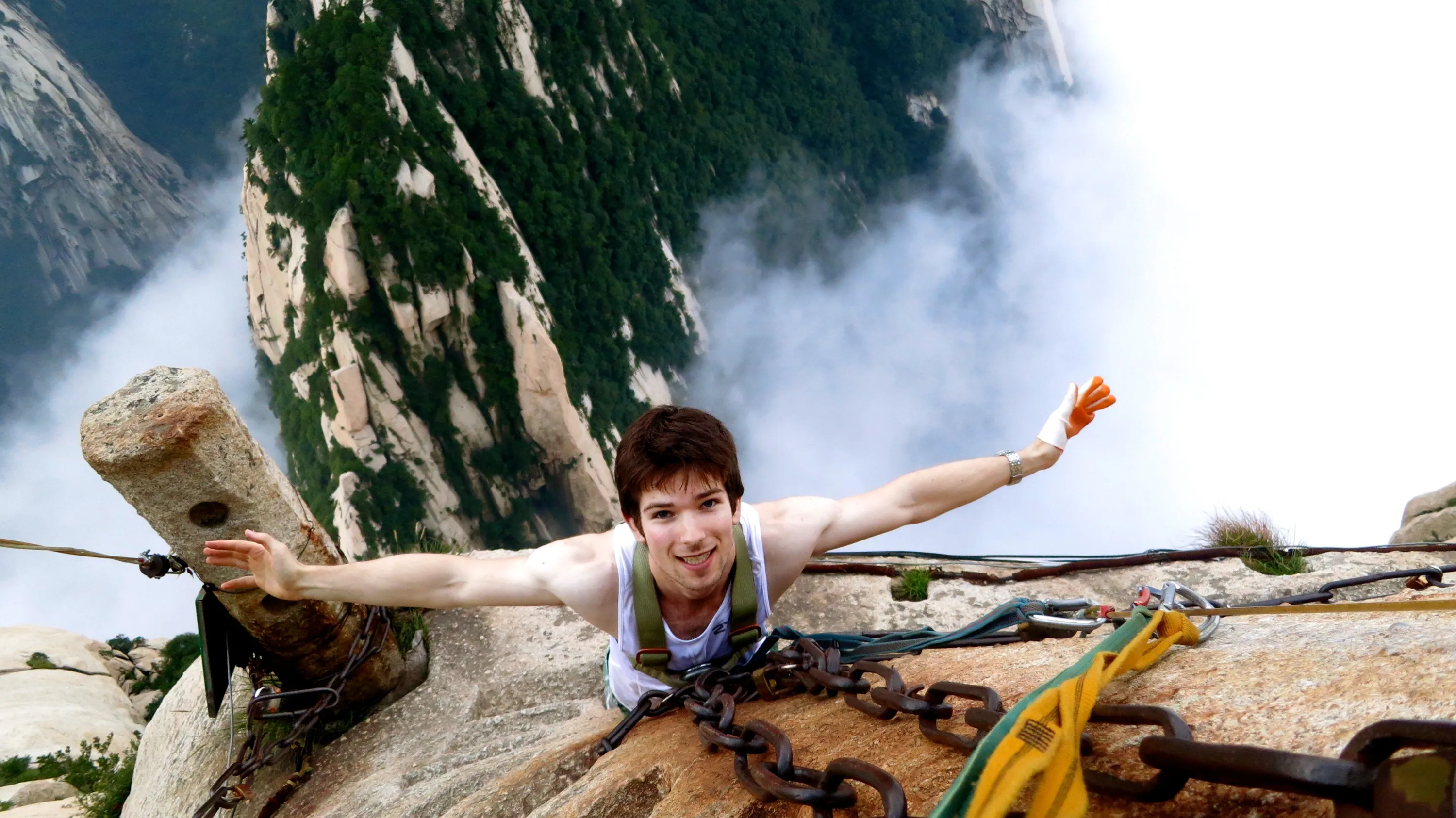 Cliffside Path: Mount Hua