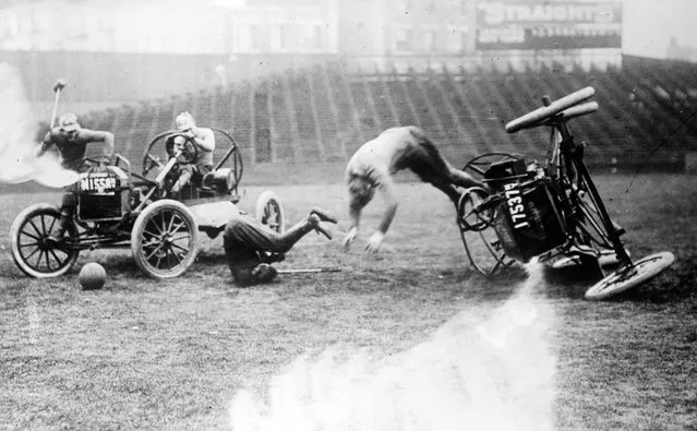 Auto polo, Coney Isl. Between ca. 1910 and ca. 1915. (Photo by George Grantham Bain Collection)