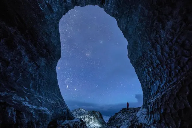 Exploring the remarkable underbelly of the Breiðamerkurjökull glacial tongue in Iceland. (Photo by Dave Brosha/Astronomy Photographer of the Year 2018)