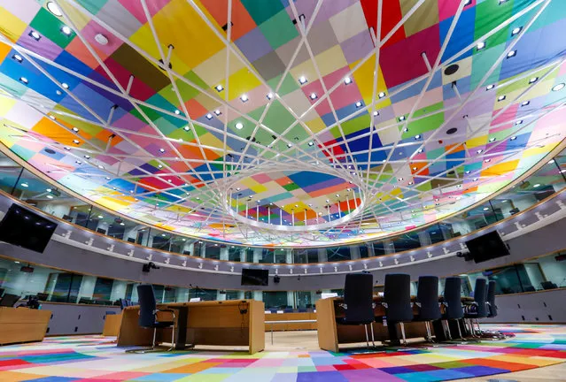A view shows a meeting room in Europa, the new European Council building in Brussels, Belgium December 9, 2016. Building: Philippe Samyn and Partners architects & engineers, lead and design partner, Studio Valle Progettazioni architects, BuroHappold engineers; colour compositions by Georges Meurant. (Photo by Yves Herman/Reuters)
