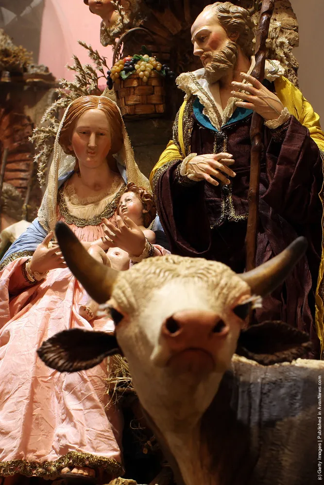 Neapolitan Christmas Nativity Figurines