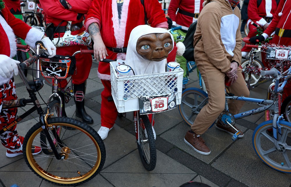 Pictures of the Year 2024, Part 234/2406